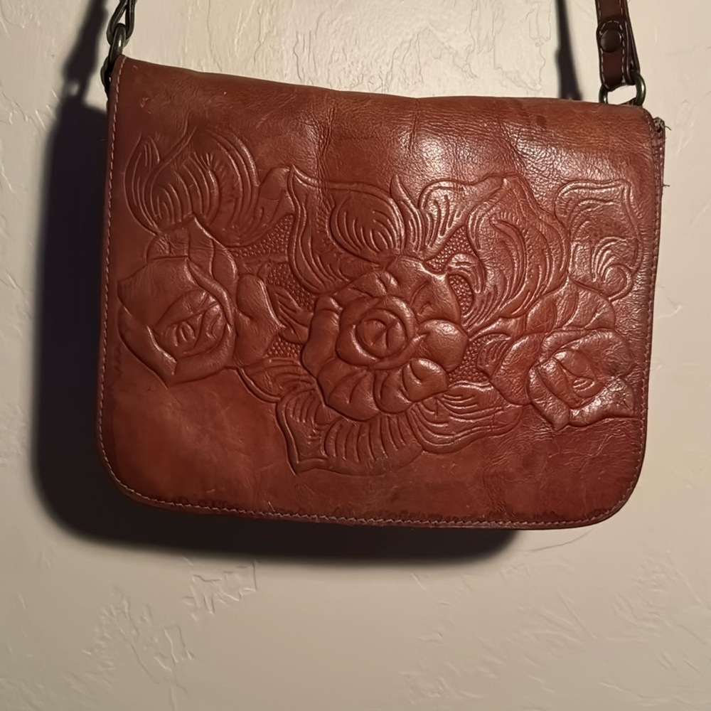 Patricia Nash Brown Embossed Leather Florence Floral Tooled Crossbody Bag Purse